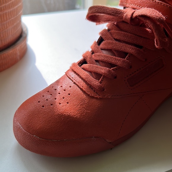 Redbox Classic Freestyle High tops - Picture 3 of 14